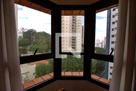 Apartamento para alugar com 300m², 3 quartos e 3 vagas Apartamento para alugar com 300m², 3 quartos e 3 vagasHall dos Quartos