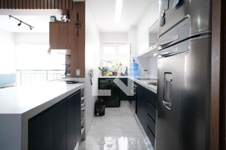 Cozinha de apartamento à venda com 2 quartos, 60m² em Vila Penteado, São Paulo