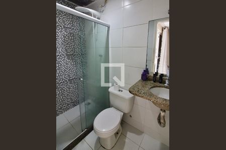 Banheiro da Suíte de casa de condomínio à venda com 2 quartos, 120m² em Recreio dos Bandeirantes, Rio de Janeiro