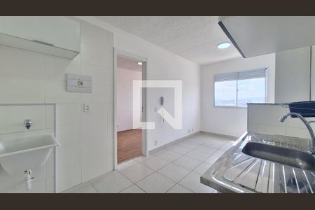 Sala/Cozinha/Área de serviço  de apartamento para alugar com 1 quarto, 28m² em Barra Funda, São Paulo