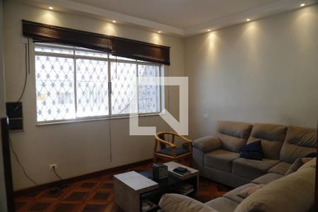 Sala de TV de casa à venda com 4 quartos, 200m² em Freguesia do Ó, São Paulo
