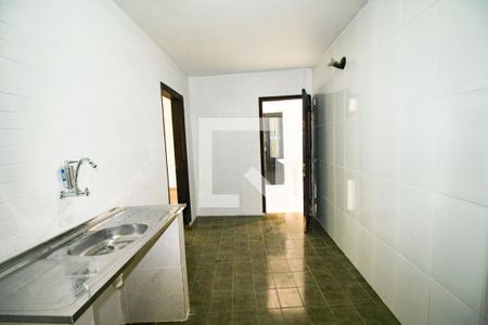 Cozinha de casa para alugar com 1 quarto, 55m² em Cupecê, São Paulo