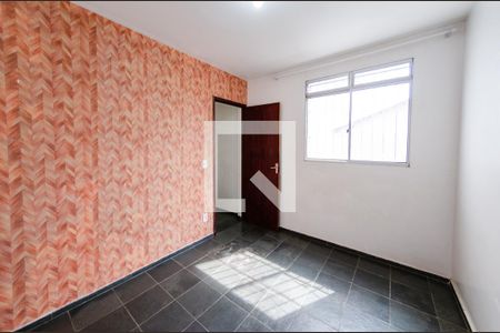 Quarto 2 de apartamento para alugar com 2 quartos, 45m² em Nova Gameleira, Belo Horizonte