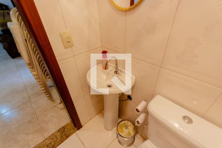 Casa para alugar com 273m², 3 quartos e 3 vagas Casa para alugar com 273m², 3 quartos e 3 vagasBanheiro da Área de Jogos