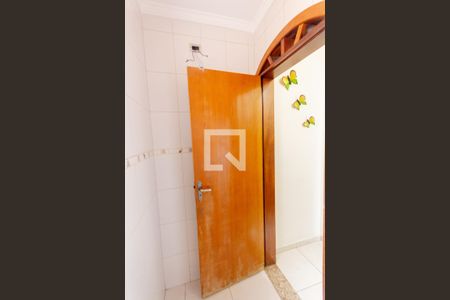 Lavabo de casa para alugar com 3 quartos, 273m² em Campestre, Santo André