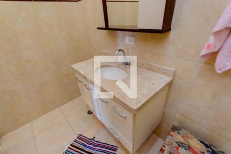 Casa para alugar com 273m², 3 quartos e 3 vagas Casa para alugar com 273m², 3 quartos e 3 vagasBanheiro da Suíte 1