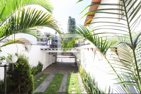 Vista de casa para alugar com 3 quartos, 230m² em Jardim Franca, São Paulo