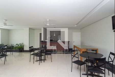 Apartamento para alugar com 86m², 2 quartos e 1 vaga Apartamento para alugar com 86m², 2 quartos e 1 vagaÁrea Comum - Salão de Festas