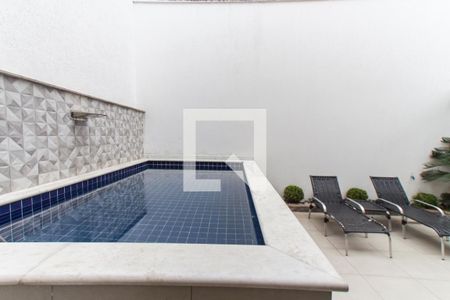 Casa de condomínio à venda com 450m², 4 quartos e 6 vagas Casa de condomínio à venda com 450m², 4 quartos e 6 vagasÁrea de Lazer