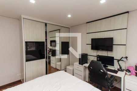 Casa de condomínio à venda com 450m², 4 quartos e 6 vagas Casa de condomínio à venda com 450m², 4 quartos e 6 vagasSuíte 3