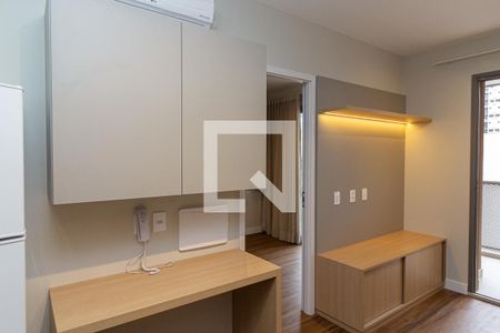 Sala / Cozinha de apartamento para alugar com 1 quarto, 38m² em Pinheiros, São Paulo