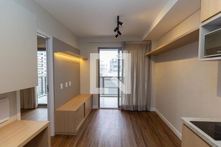 Sala / Cozinha de apartamento para alugar com 1 quarto, 38m² em Pinheiros, São Paulo