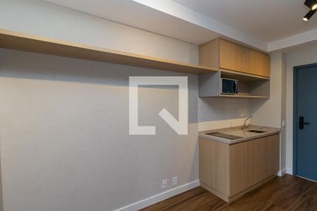 Sala / Cozinha de apartamento para alugar com 1 quarto, 38m² em Pinheiros, São Paulo