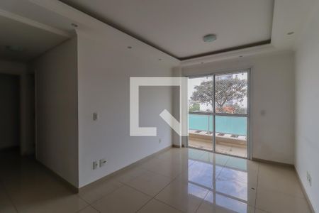 Sala de apartamento para alugar com 3 quartos, 77m² em Jardim Messina, Jundiaí