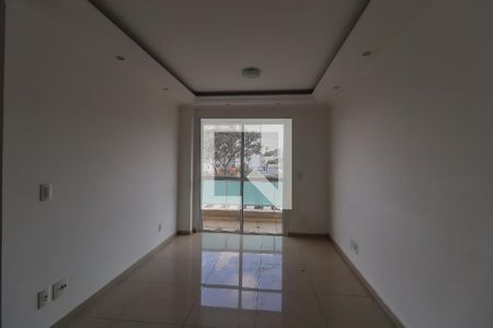 Sala de apartamento para alugar com 3 quartos, 77m² em Jardim Messina, Jundiaí