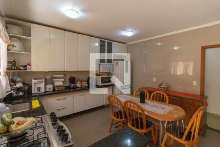 Cozinha de casa à venda com 4 quartos, 270m² em Jardim Monjolo, São Paulo