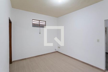 Sala de casa para alugar com 1 quarto, 105m² em Jardim Guanabara, Belo Horizonte