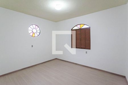 Quarto de casa para alugar com 1 quarto, 105m² em Jardim Guanabara, Belo Horizonte