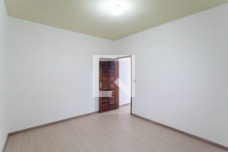 Quarto de casa para alugar com 1 quarto, 105m² em Jardim Guanabara, Belo Horizonte