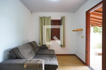 Sala de casa para alugar com 2 quartos, 75m² em Rio Tavares, Florianópolis
