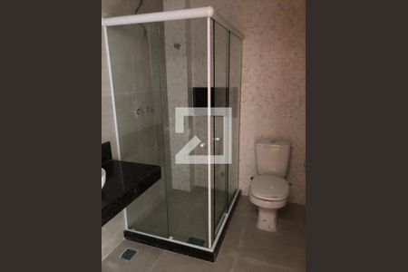 Banheiro da Suíte 1 de casa à venda com 3 quartos, 190m² em Jardim Guanabara, Rio de Janeiro