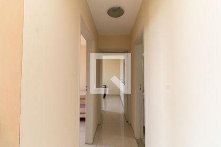 Corredor de apartamento à venda com 3 quartos, 74m² em Vila Gomes Cardim, São Paulo