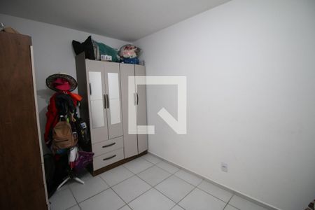 Quarto 1 de apartamento para alugar com 2 quartos, 58m² em Bonsucesso, Rio de Janeiro