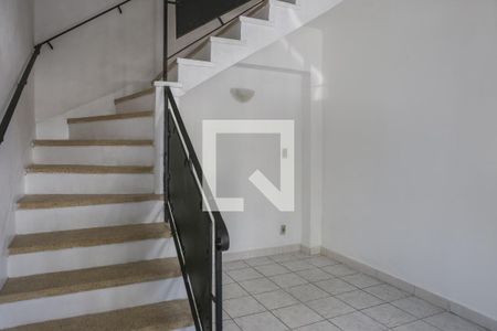 Sala de casa à venda com 2 quartos, 70m² em Vila Romana, São Paulo