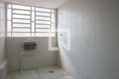Casa à venda com 70m², 2 quartos e sem vaga Casa à venda com 70m², 2 quartos e sem vagaBanheiro