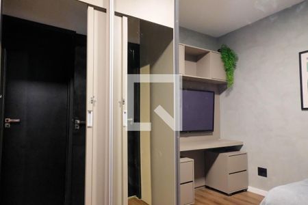 Quarto de apartamento à venda com 1 quarto, 90m² em Serra, Belo Horizonte