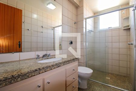 Banheiro de apartamento à venda com 4 quartos, 217m² em Gutierrez, Belo Horizonte