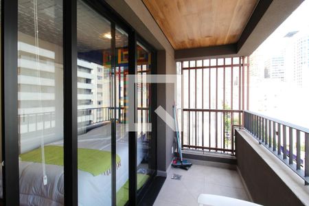 Varanda  de kitnet/studio à venda com 1 quarto, 22m² em Jardim Paulista, São Paulo