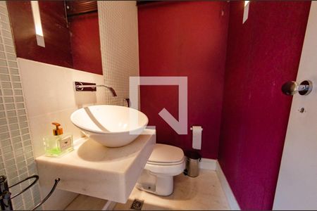 Lavabo de apartamento para alugar com 5 quartos, 320m² em Coracao de Jesus, Belo Horizonte