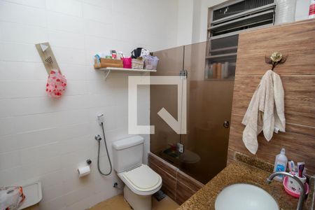 Banheiro de apartamento para alugar com 1 quarto, 48m² em Centro, Rio de Janeiro