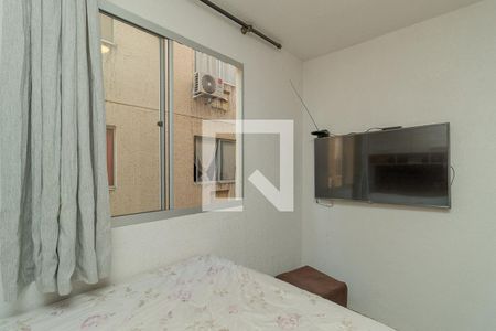 Quarto de apartamento para alugar com 2 quartos, 43m² em Sarandi, Porto Alegre