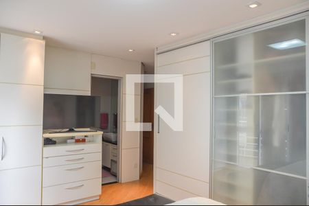 Apartamento para alugar com 133m², 3 quartos e 4 vagas Apartamento para alugar com 133m², 3 quartos e 4 vagasQuarto 2 - Suíte