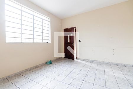Sala de casa à venda com 5 quartos, 210m² em Vila Gomes Cardim, São Paulo