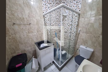 Banheiro de apartamento à venda com 2 quartos, 56m² em Piedade, Rio de Janeiro