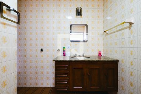 Apartamento à venda com 101m², 2 quartos e 1 vaga Apartamento à venda com 101m², 2 quartos e 1 vagaBanheiro