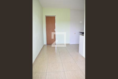 Sala de casa para alugar com 1 quarto, 30m² em Campo Grande, Rio de Janeiro