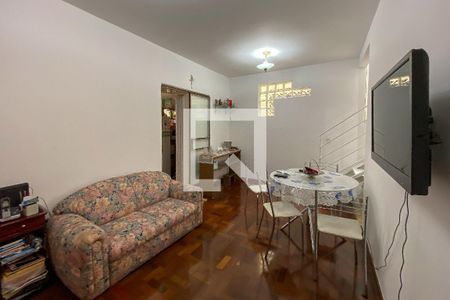 Sala de apartamento à venda com 3 quartos, 110m² em Carlos Prates, Belo Horizonte