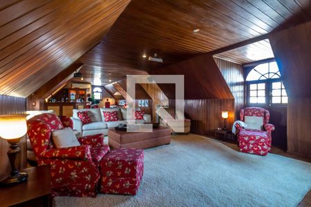 Casa à venda com 465m², 4 quartos e 6 vagas Casa à venda com 465m², 4 quartos e 6 vagasÁrea de Descanso