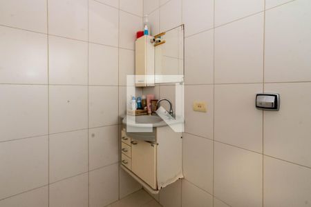 Casa à venda com 465m², 4 quartos e 6 vagas Casa à venda com 465m², 4 quartos e 6 vagasBanheiro