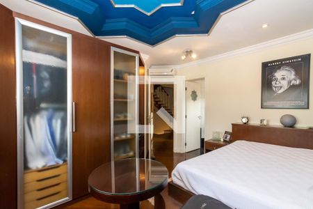 Casa à venda com 465m², 4 quartos e 6 vagas Casa à venda com 465m², 4 quartos e 6 vagasSuíte 3