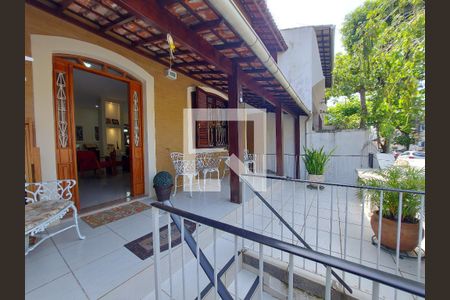 Casa de condomínio à venda com 375m², 4 quartos e 1 vaga Casa de condomínio à venda com 375m², 4 quartos e 1 vagaVaranda da Sala