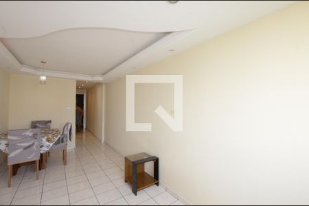 Sala de apartamento para alugar com 2 quartos, 48m² em Irajá, Rio de Janeiro