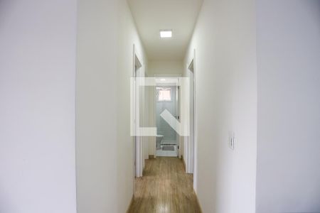 Sala / Corredor dos quartos de apartamento para alugar com 3 quartos, 69m² em Jardim Torino, Cotia