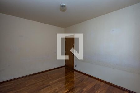 Sala de apartamento à venda com 3 quartos, 80m² em Nova Suíça, Belo Horizonte