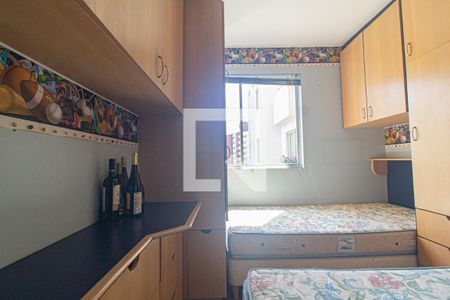 Quarto 1 de apartamento para alugar com 3 quartos, 90m² em Cristo Rei, Curitiba