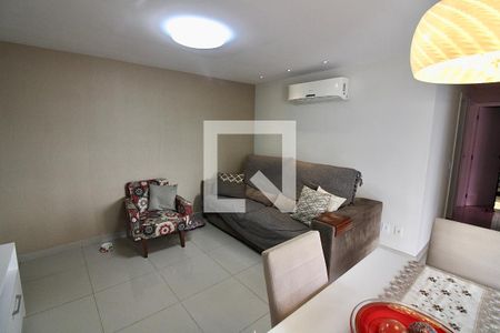 Sala de apartamento à venda com 3 quartos, 101m² em Recreio dos Bandeirantes, Rio de Janeiro